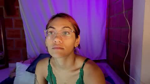 Snapshot of purepleasure25 chatting on 17, 12, 2025 purepleasure25 online show from 17, 12, 2025