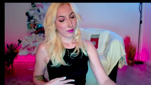 Isabelle online show from 16, 12, 2024