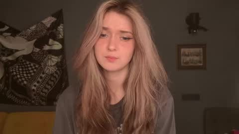 Bella online show from 25, 4, 2026
