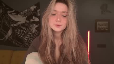 Bella online show from 26, 4, 2026