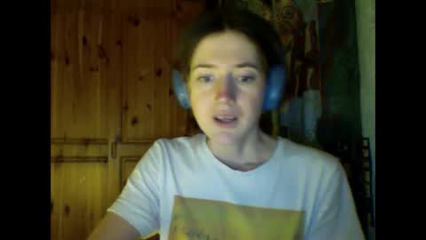 Snapshot of purple_cat55 chatting on 5, 2, 2025 purple_cat55 online show from 5, 2, 2025