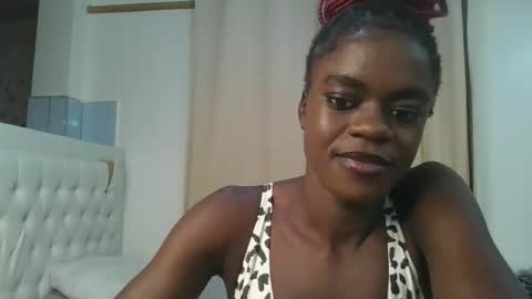 purple_honey1 online show from 7, 4, 2026