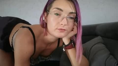 PurpleRainn69  Dina online show from 13, 9, 2025