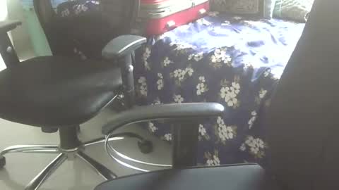 Snapshot of pushpakma123 chatting on 27, 4, 2026 Pushpakma123 online show from 27, 4, 2026