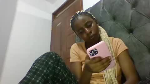 pussie_tightte online show from 21, 2, 2026