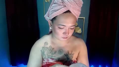 pussy_and_cock_lover online show from 19, 4, 2026