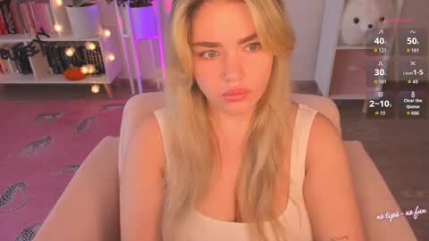 Snapshot of pussy_kattt chatting on 11, 10, 2025 kat follow online show from 11, 10, 2025