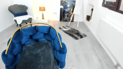 Andreea online show from 10, 3, 2025