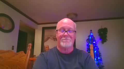 pussylover1365 online show from 12, 2, 2025