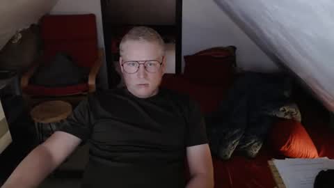 pussylovercb online show from 9, 9, 2025