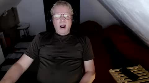 pussylovercb online show from 7, 7, 2026