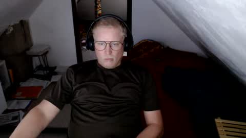 pussylovercb online show from 4, 8, 2026