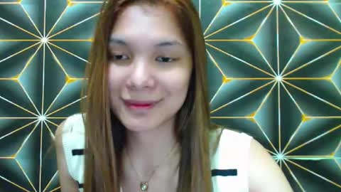 Snapshot of pussywetandwild chatting on 22, 12, 2025 LHARA online show from 22, 12, 2025