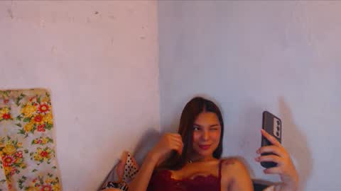 Snapshot of pussywetandwild chatting on 9, 4, 2026 LHARA online show from 9, 4, 2026