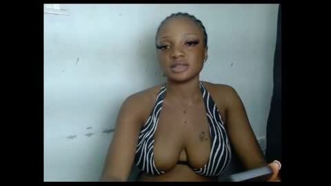 pussyxwetx online show from 21, 4, 2026