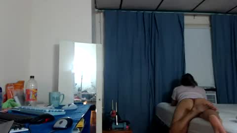 Snapshot of putiputi4u chatting on 7, 7, 2026 putiputi4u online show from 7, 7, 2026