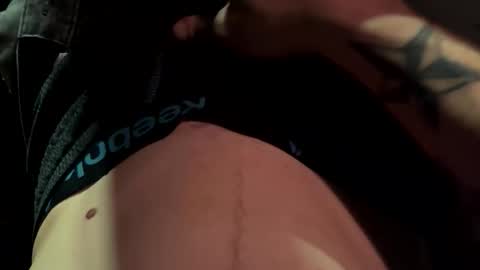 Snapshot of pyro3392748556 chatting on 2, 12, 2025 Sexy couple online show from 2, 12, 2025