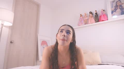 Snapshot of queen_baby02 chatting on 6, 3, 2026 Sofia online show from 6, 3, 2026