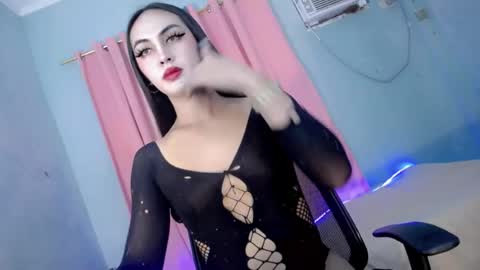 queen_danaya online show from 19, 7, 2026