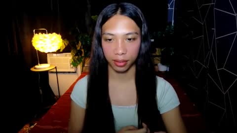 queen_gia online show from 9, 4, 2026