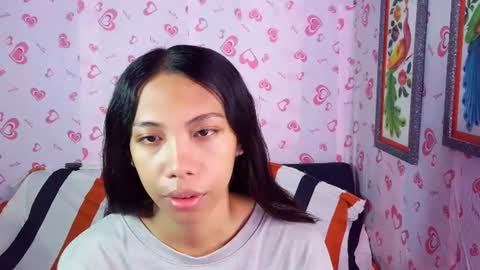 queen_gia online show from 6, 8, 2026