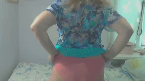 queen_jane8 online show from 28, 5, 2026