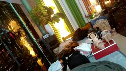 Kendal  online here from 6am-3pm philippine time online show from 28, 7, 2026