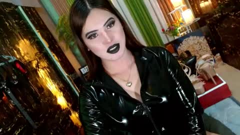 Kendal  online here from 6am-3pm philippine time online show from 28, 7, 2026