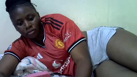 Snapshot of queen_leilla chatting on 20, 7, 2026 queen_leilla online show from 20, 7, 2026