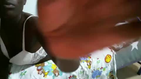 Snapshot of queen_mah chatting on 7, 3, 2025 Queen online show from 7, 3, 2025