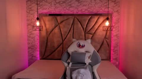 Snapshot of queen_perla_ chatting on 24, 1, 2025 online show from 24, 1, 2025