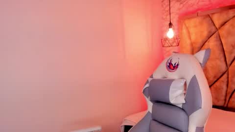 Snapshot of queen_perla_ chatting on 7, 2, 2025 online show from 7, 2, 2025