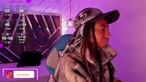 Snapshot of queen_perla_ chatting on 22, 9, 2025 online show from 22, 9, 2025