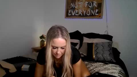 queenb6969694u online show from 8, 3, 2026