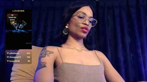 Snapshot of queendom_ing chatting on 24, 2, 2025 Sweet Goddess online show from 24, 2, 2025