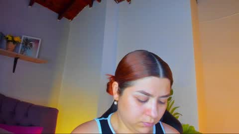 Snapshot of queengrett chatting on 24, 5, 2026 Queen online show from 24, 5, 2026
