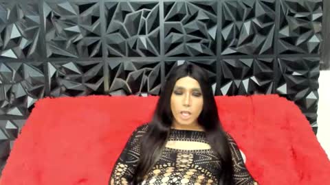 QueenieLeJumbo online show from 18, 1, 2025