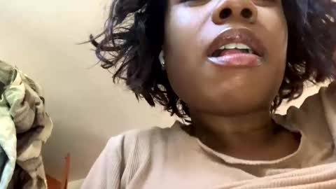 Kourtney online show from 14, 9, 2025