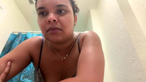 queenmacchiato8 online show from 23, 7, 2026