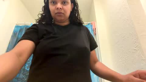 queenmacchiato8 online show from 23, 7, 2026