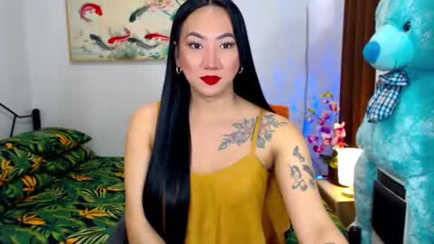 QUEEN online show from 26, 1, 2025