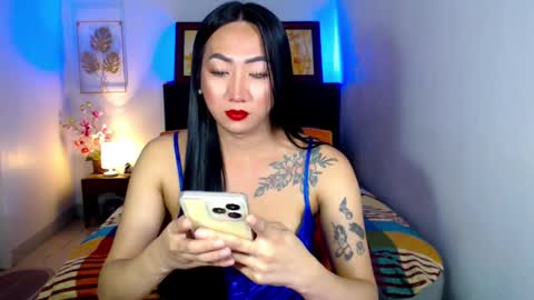 QUEEN online show from 9, 2, 2025