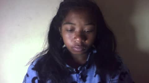 queennaya online show from 31, 7, 2026
