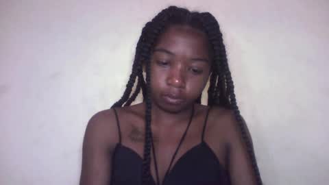 queennaya online show from 6, 8, 2026