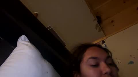 Snapshot of queennefertiti666 chatting on 18, 2, 2026 queennefertiti666 online show from 18, 2, 2026