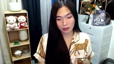 Mikka online show from 19, 4, 2026