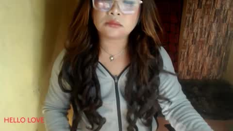 Snapshot of queenofdominant chatting on 12, 10, 2025 kesh online show from 12, 10, 2025