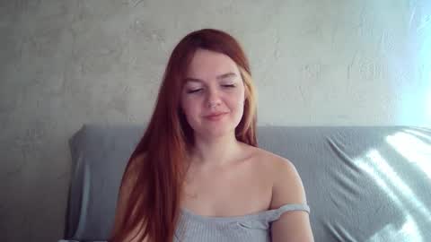 QueenOfModels online show from 25, 1, 2025