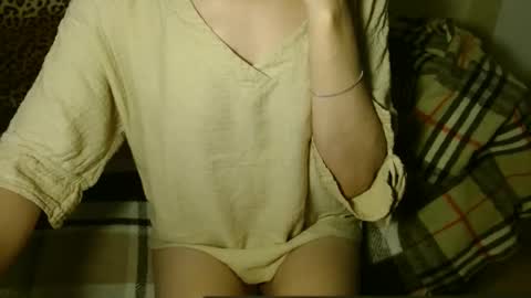 queenoftenderness online show from 22, 12, 2024