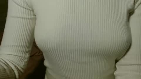 queenoftenderness online show from 21, 4, 2026